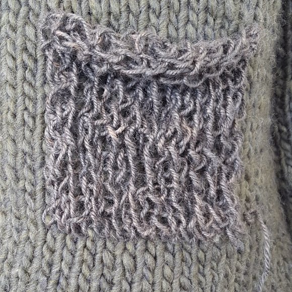Wool  sweater, army green, hand knitted - Picture 4 of 6
